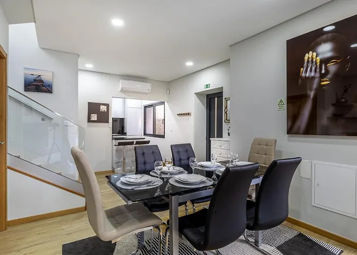 Prázdninový dům Casa Da Praia, 2min De La Plage, Hyper Centre Machico (Madeira)