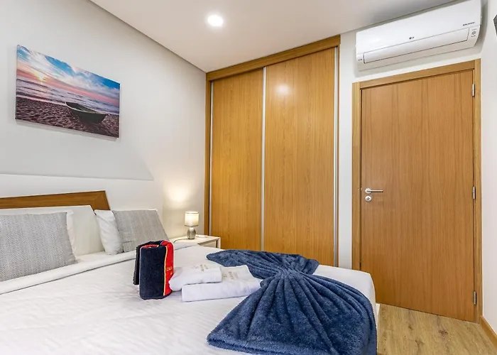 Prázdninový dům Casa Da Praia, 2min De La Plage, Hyper Centre Machico (Madeira)